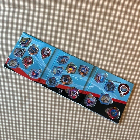 DISNEY INFINITY Power Disc Album With all 20 Wave Discs. Stitch-Nemo-Anna-Merida - Picture 1 of 16